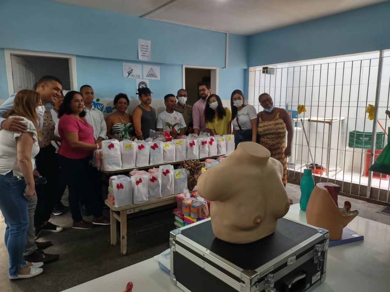AÇÃO SOCIAL VOLTADA À ORIENTAÇÃO SOBRE SAÚDE E HIGIENE ÍNTIMA